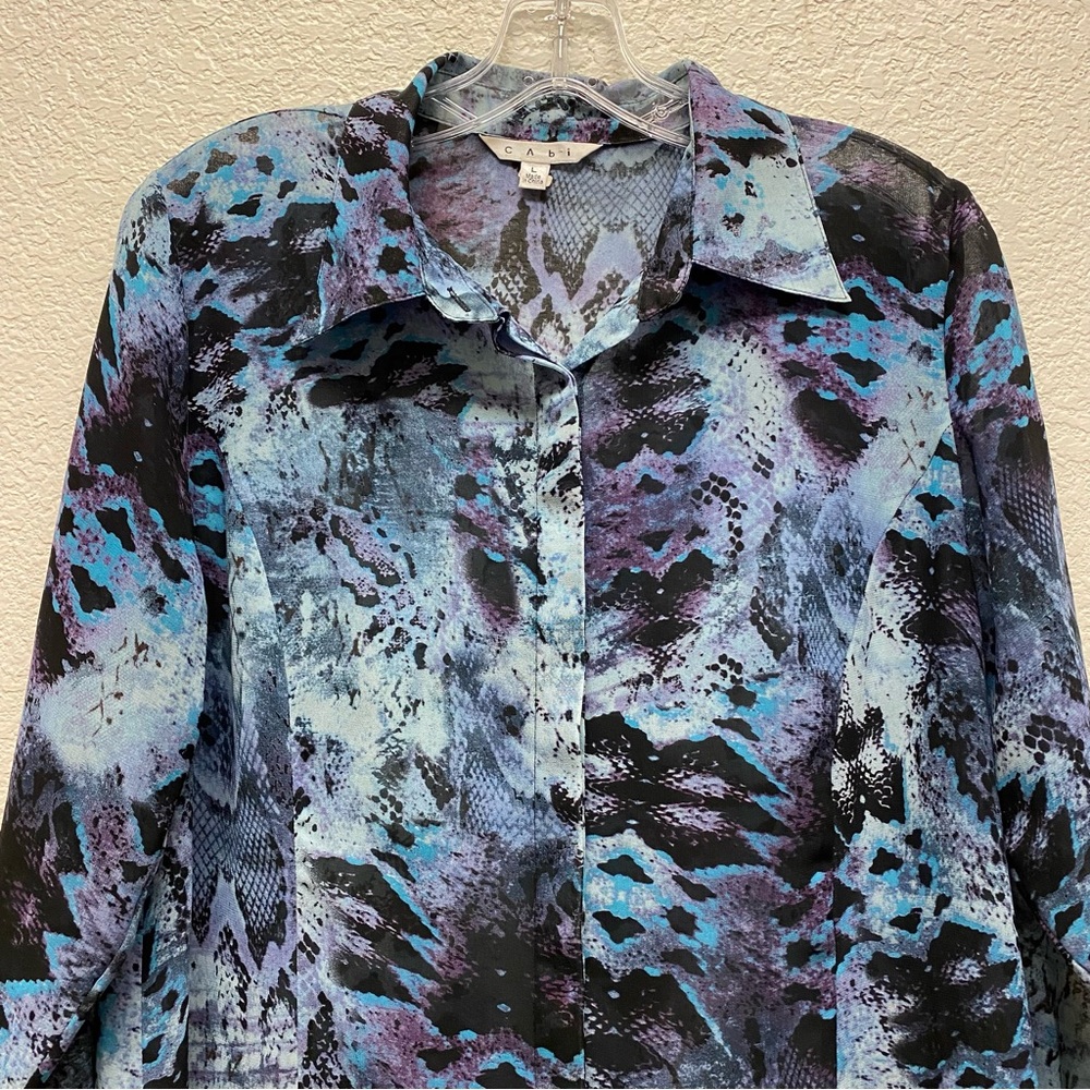 Cabi Python Print Button Up Semi Sheer Blouse Blu… - image 5